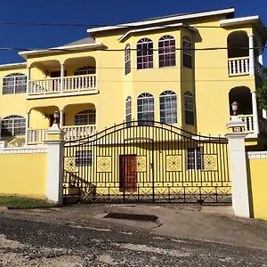 Pura Vida Jamaica Guest house