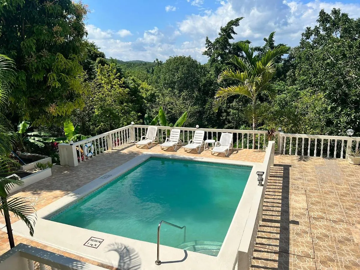 Retreat Guest House Falmouth