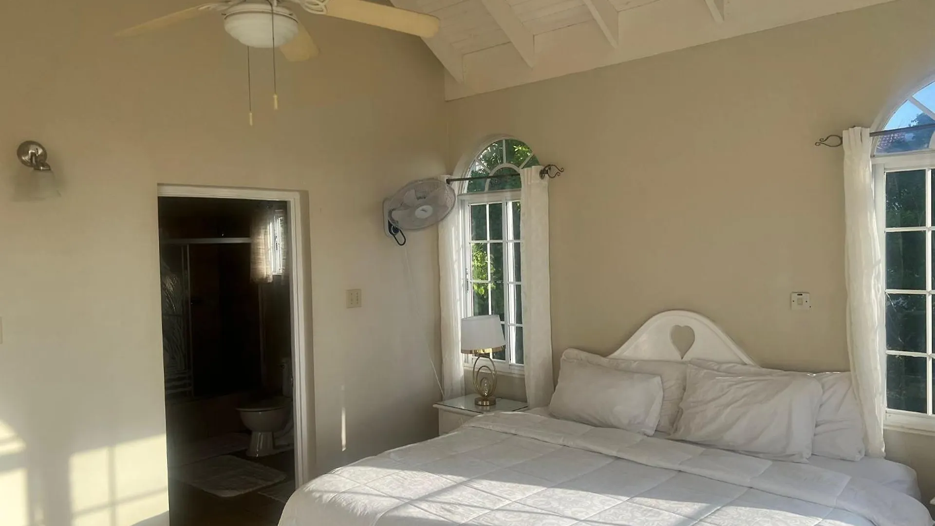 Retreat Guest House Falmouth