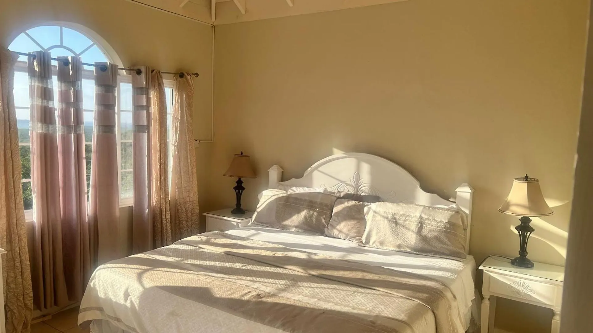 Retreat Guest House Falmouth Jamaica
